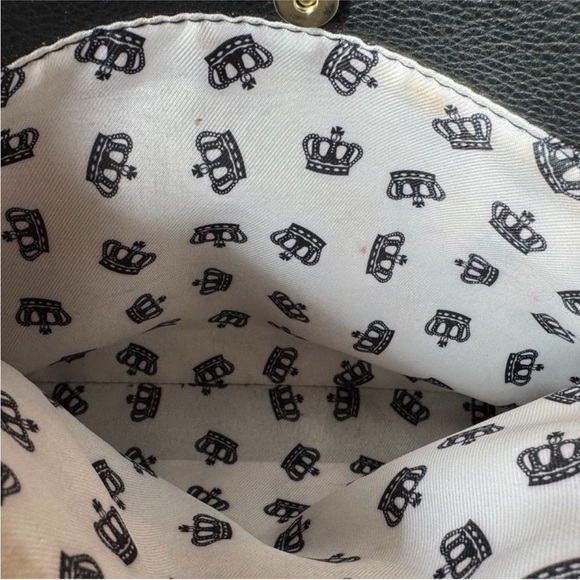 JUICY COUTURE Edgy Black Handbag Shoulder Bag Crossbody with Gold Chain Details - Picture 13 of 16